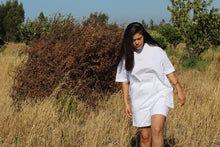 Load image into Gallery viewer, Oversized T-shirt - White